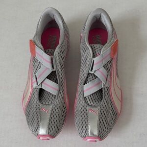 Puma Women's Silver and Pink Athletic Shoes